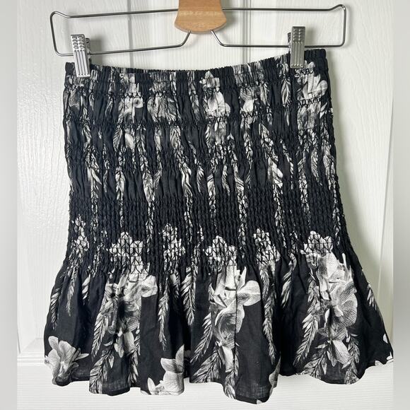 All Saints Linen Floral Black Gray Smocked Ruffle Riah Mia Pull On Mini Skirt 2 - Picture 5 of 8